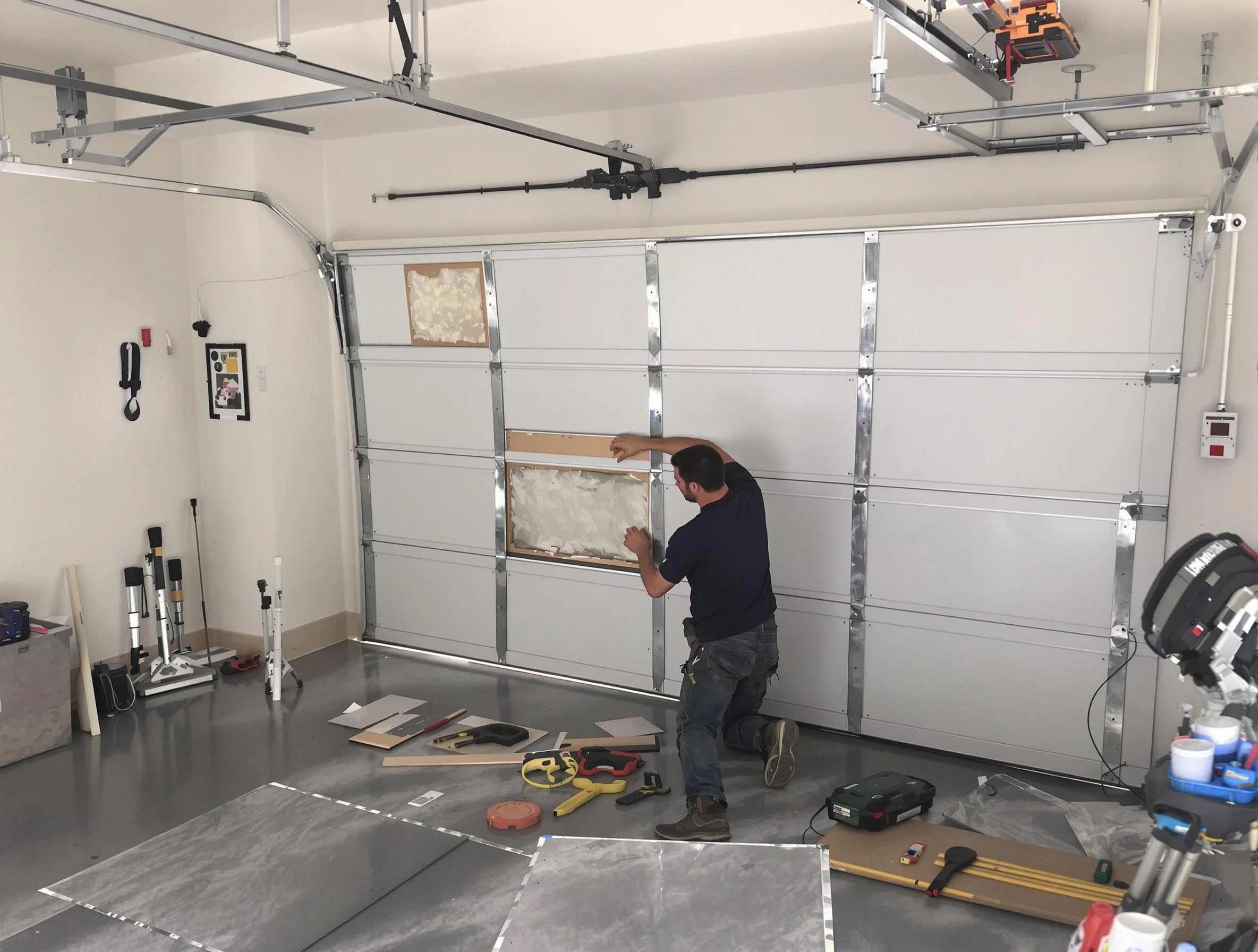 Garage Door Panel Repair in Goodlettsville